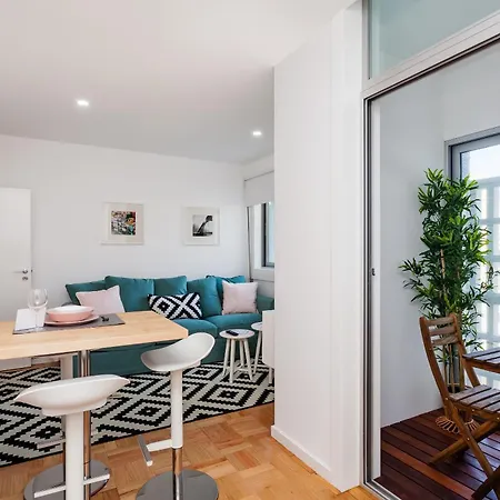 Sancha - In The Centre Near The Aliados بورتو