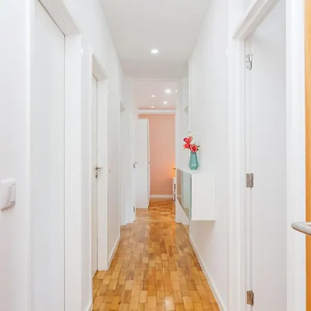 Appartement Sancha - In The Centre Near The Aliados *