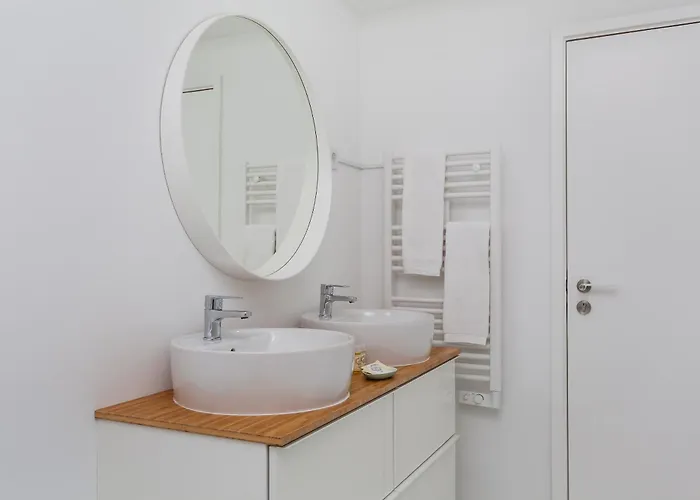 Apartamento Sancha - In The Centre Near The Aliados